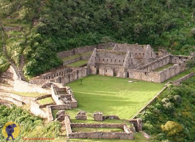 Choquequirao trek and Machu Picchu 4 days 